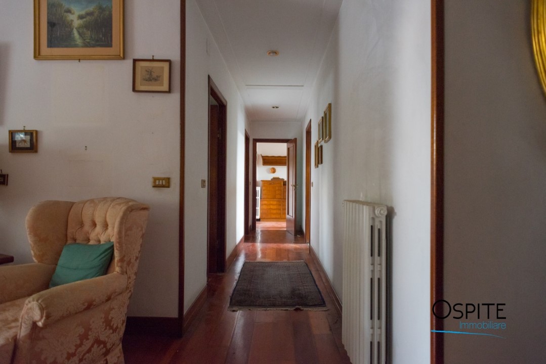 Appartamento NAPOLI vendita  Napoli  Ospite Immobiliare