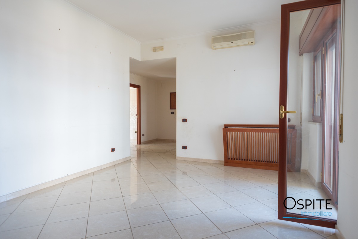  napoli vendita quart: soccavo ospite immobiliare